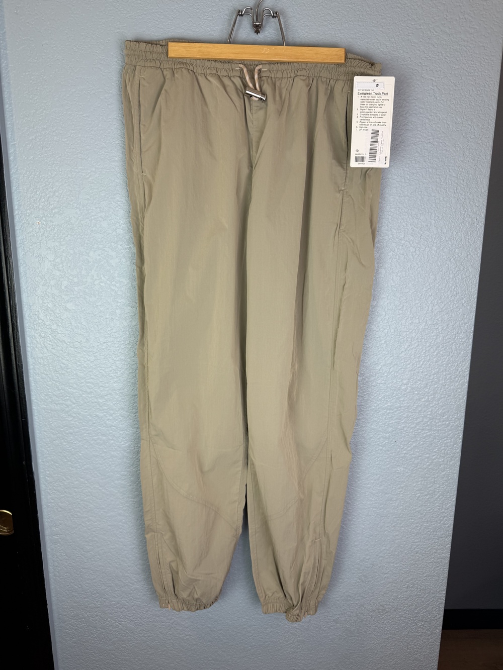 Lululemon Pants Womens 10 Track High Rise Water Repellent Drawstring Athletic